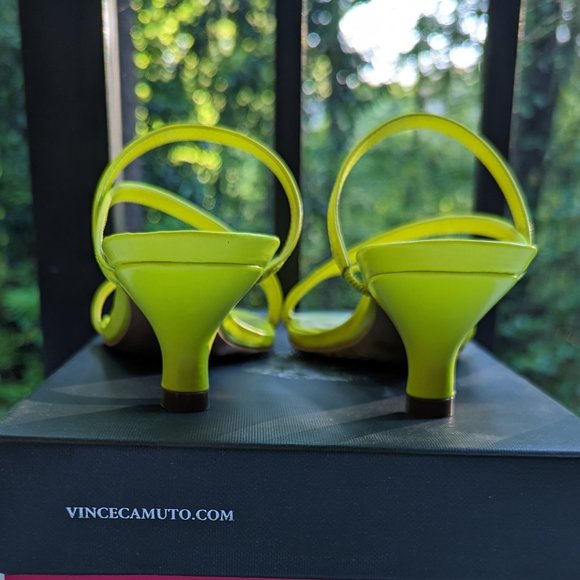 VINCE CAMUTO Neon Yellow Napa Leather Sandals Size 5.5 - Picture 10 of 10